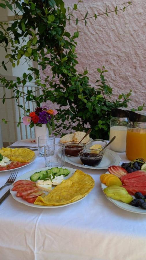 Villa Oasis Berat Eksteriør billede
