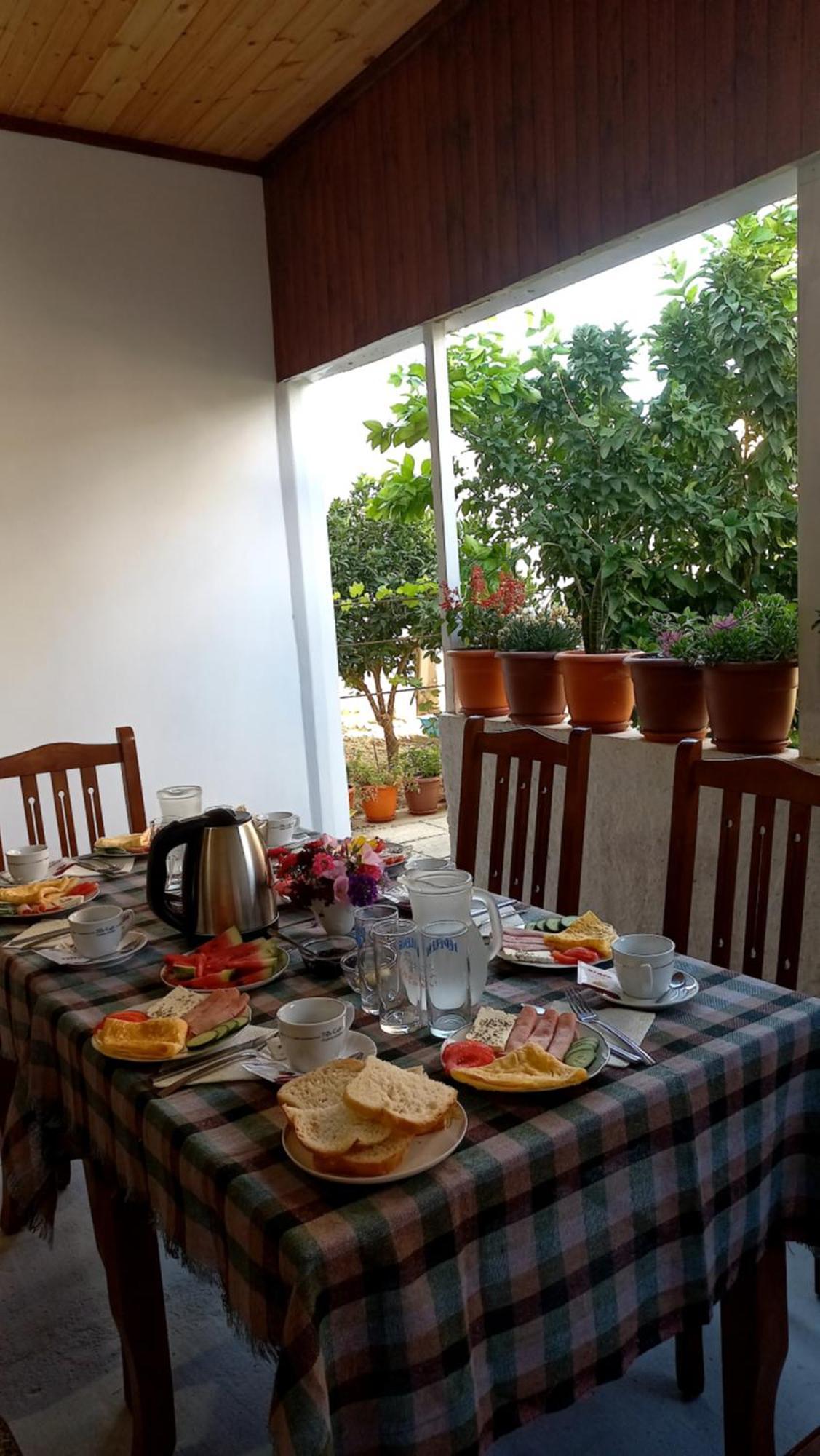Villa Oasis Berat Eksteriør billede